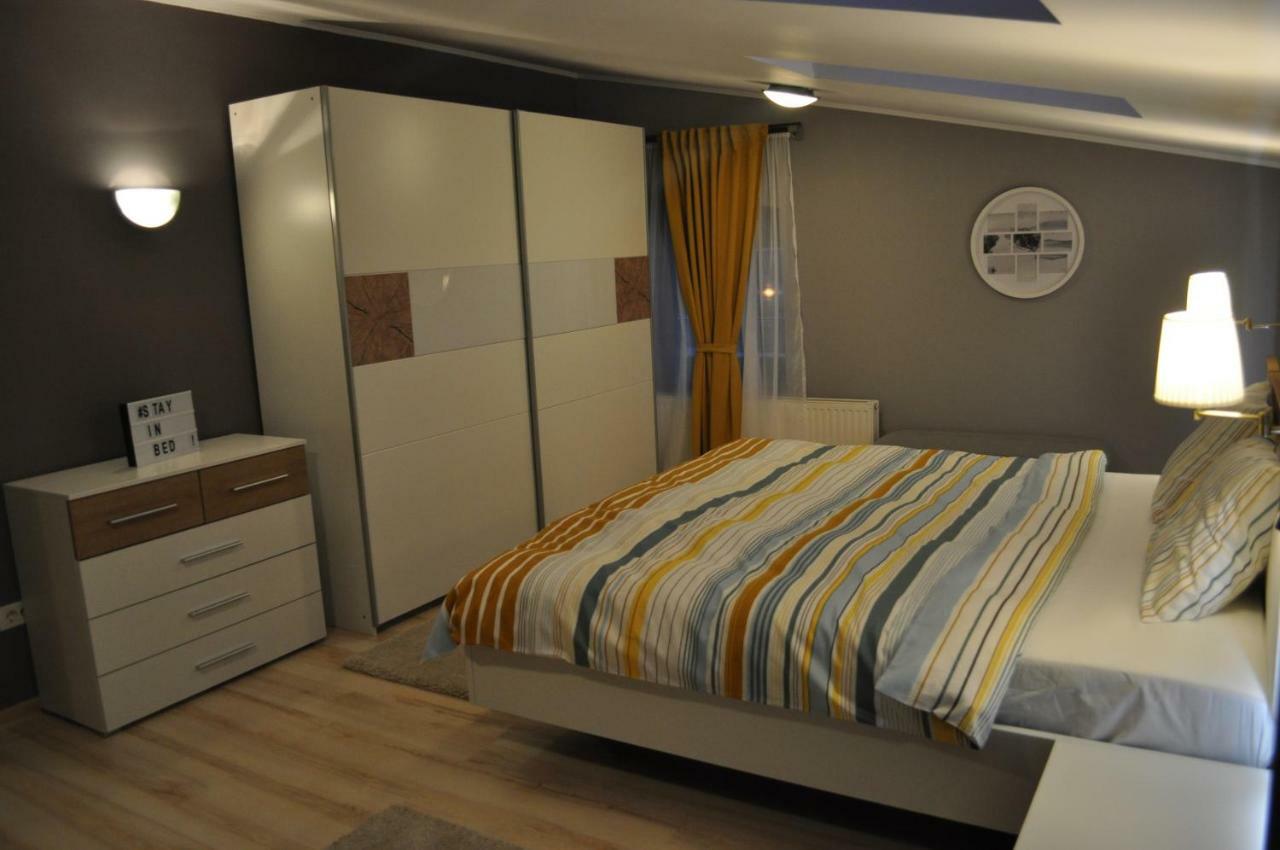 אוטופן Sleep & Fly Apartment מראה חיצוני תמונה