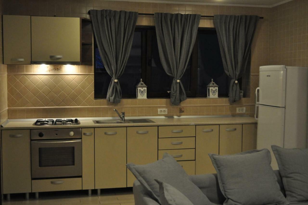 אוטופן Sleep & Fly Apartment מראה חיצוני תמונה